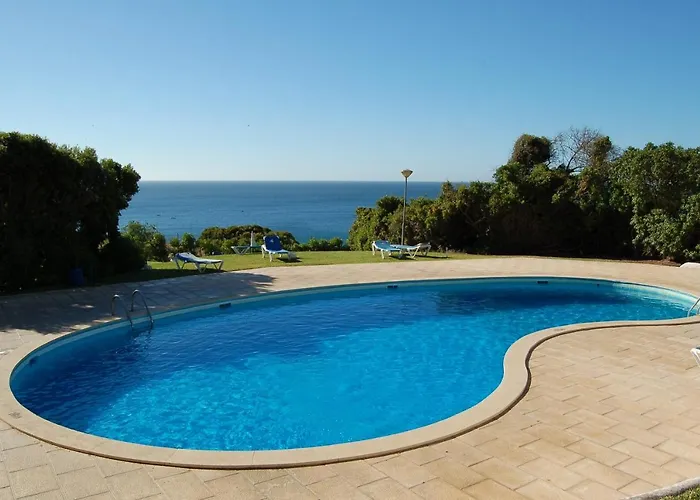 Villa Ocean Facing At Senhora Da Rocha Porches (Algarve)