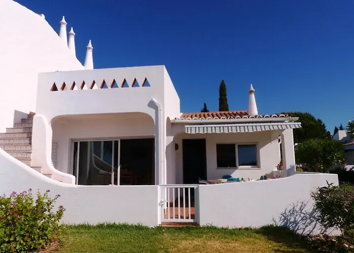 Ocean Facing At Senhora Da Rocha Villa